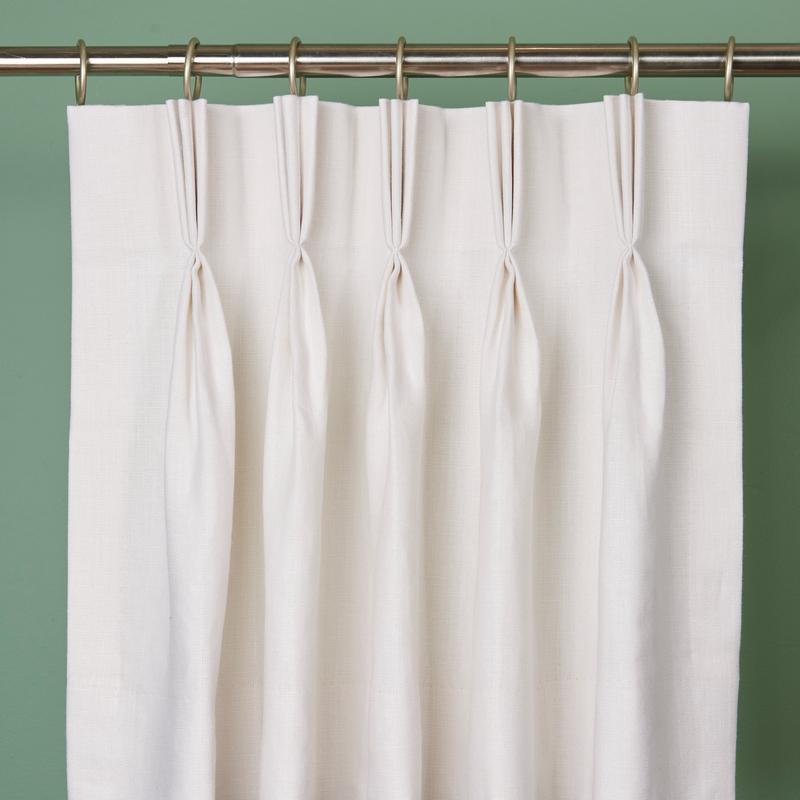 Triple Pinch Pleat
